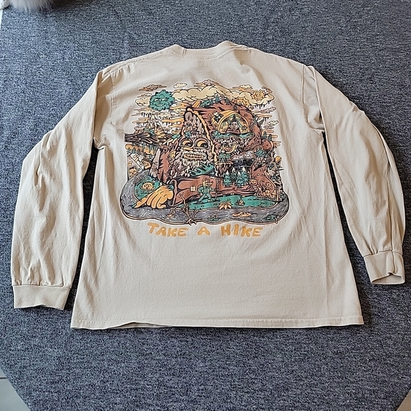 Adventure Graphic Long Sleeve Tee - Cream - Picture 6 of 6